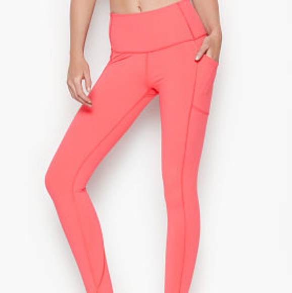 NWT VS Sport Knockout Tight - Picture 2 of 7